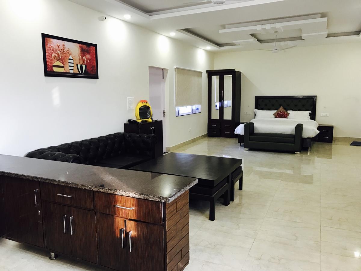 Nauka Hills Resort Clement Town Ngoại thất bức ảnh